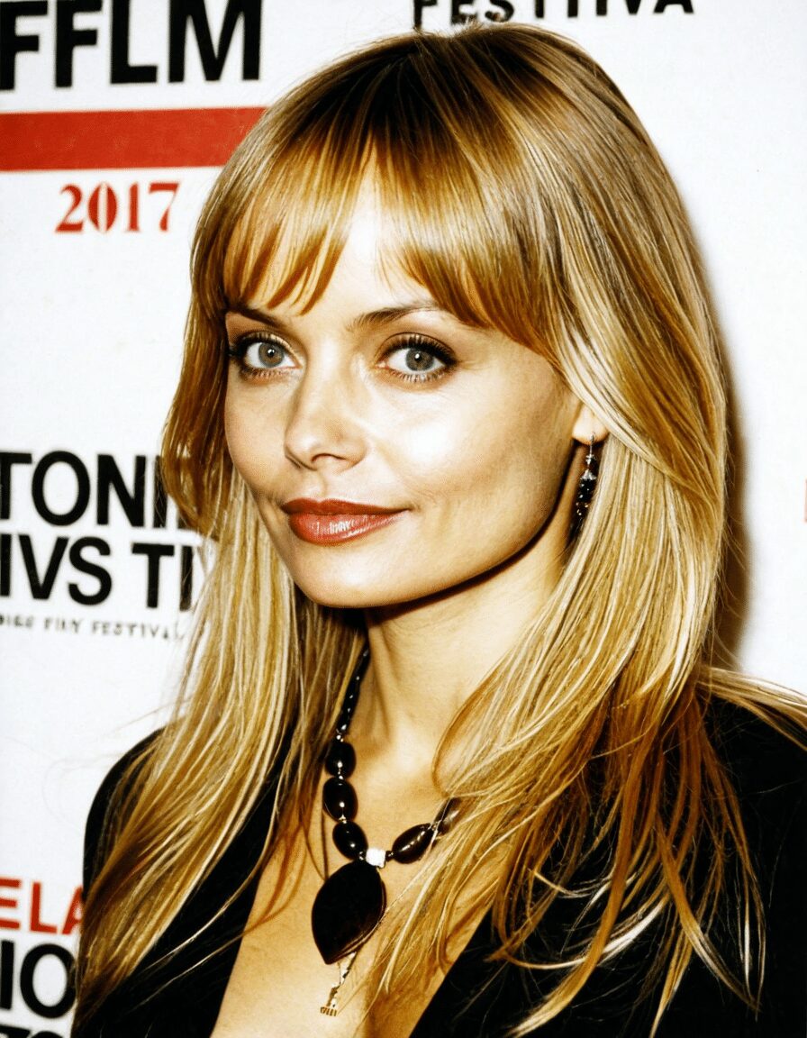 Izabella Miko